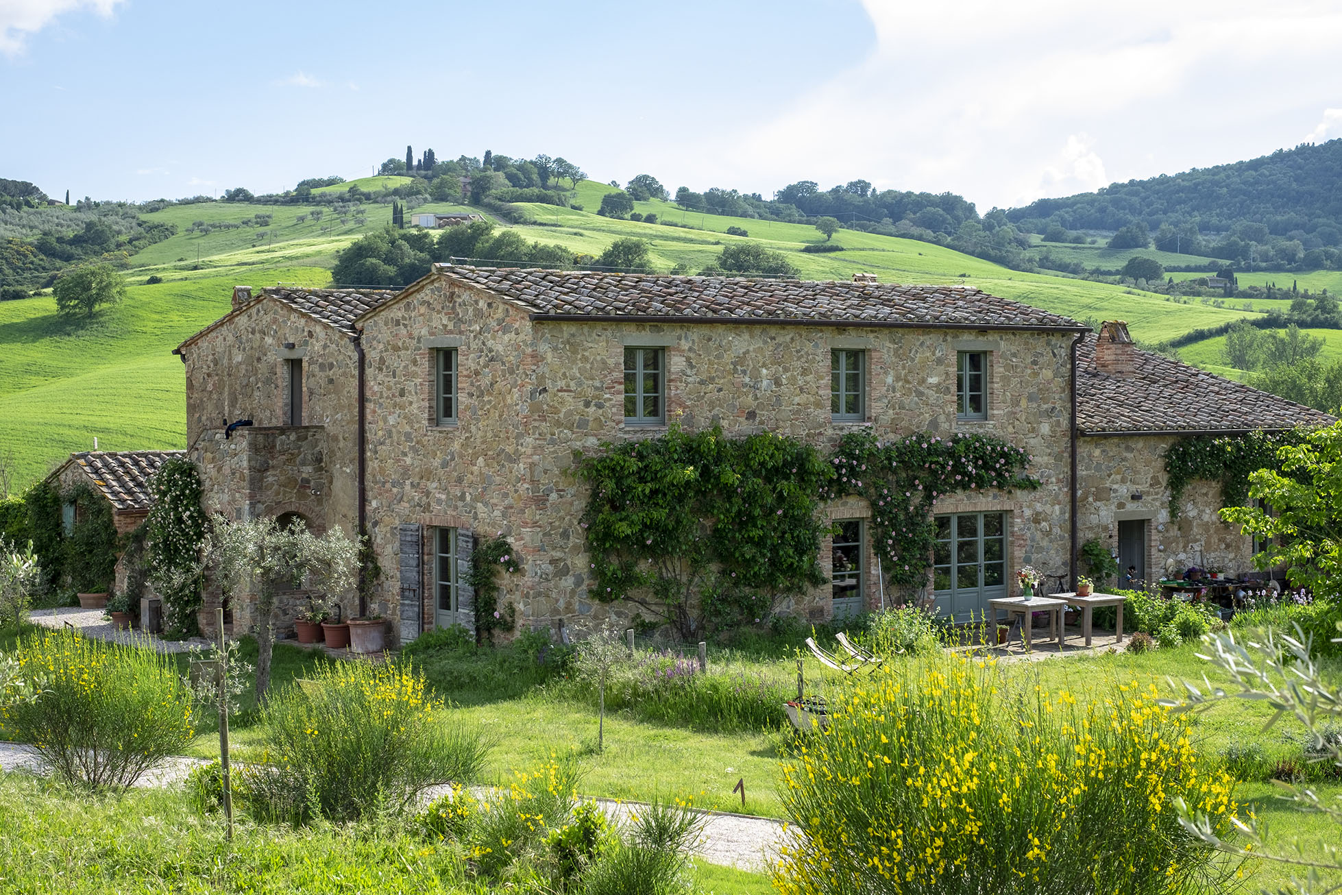 Follonico farmhouse in Tuscany, perfect for eco holidays
